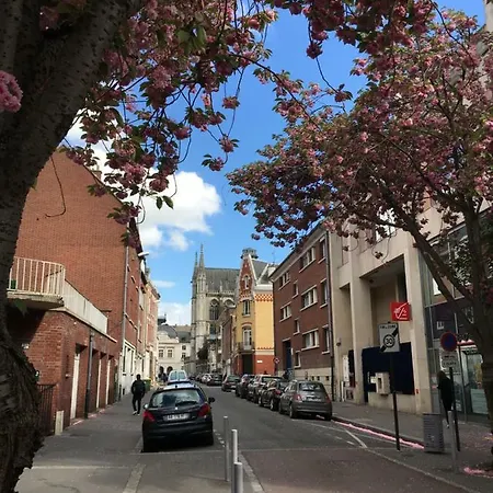 Le Guyencourt Centre דירה